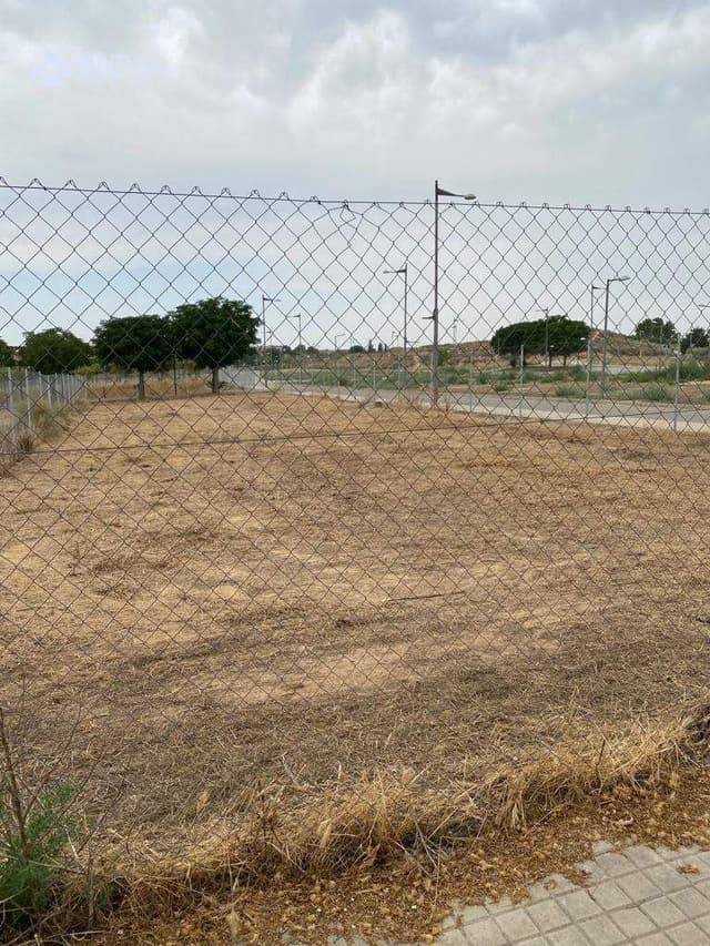 Interior del {Terreno urbanizable} a {Cataluña}