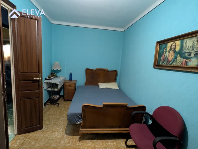 Interior del {Adosado} a {Cataluña}