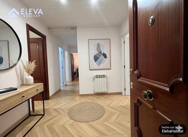 Interior del {Ático} a {Princep de Viana-Clot}