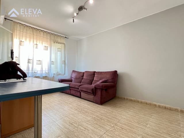 Interior del {Piso} a {Balafia}