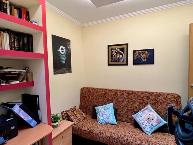 Interior del {Piso} a {PARDINYES}