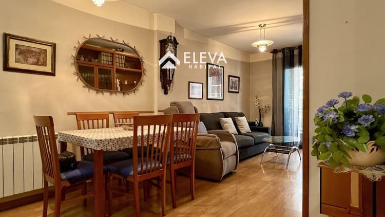Piso de 2 habitaciones con 3 balcones