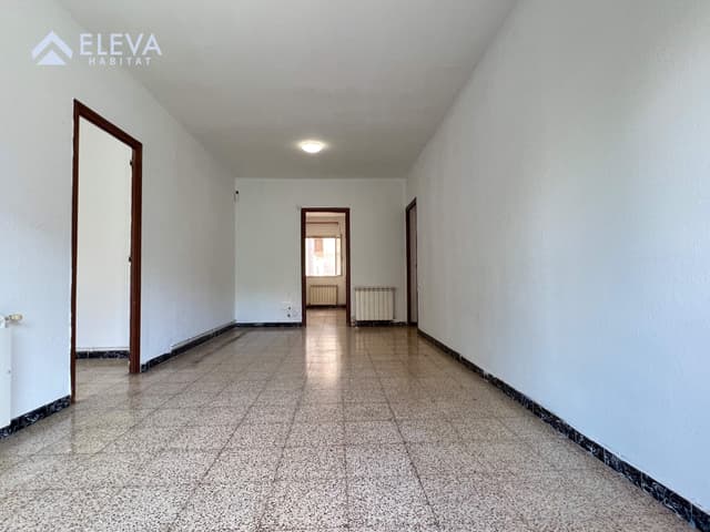 Interior del {Piso} a {RECTORAT}